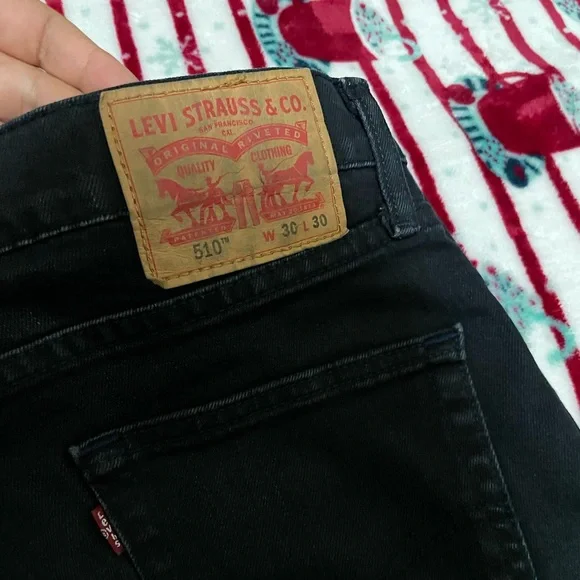 Levi’s Jeans - Picture 3 of 5